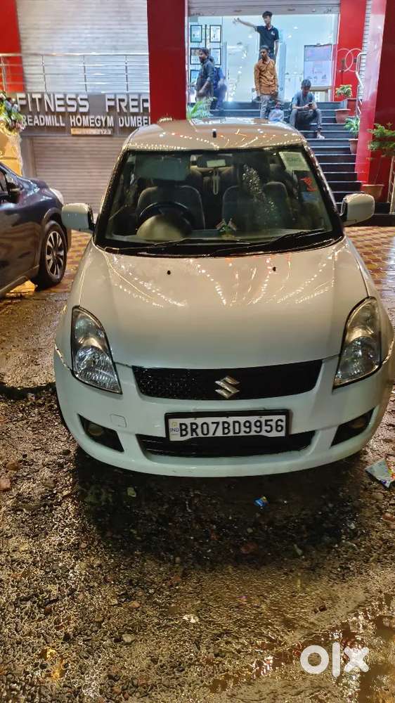 Maruti Suzuki Swift Dzire 2010 Cng & Hybrids 46000 Km Driven