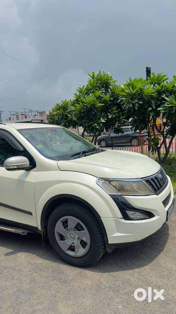 Mahindra Xuv500 2016 Year Car