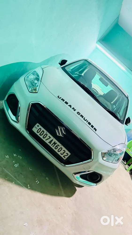 Maruti Suzuki Dzire 2023 Petrol 45000 Km Driven
