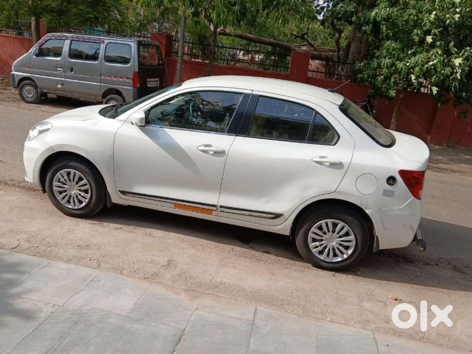 Maruti Suzuki Swift Dzire Vxi Optional, 2024, Cng & Hybrids