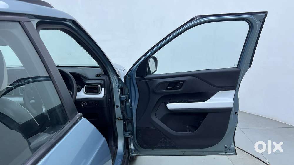 Tata Punch Accomplished Dazzle Sunroof Cng, 2024, Cng & Hybrids