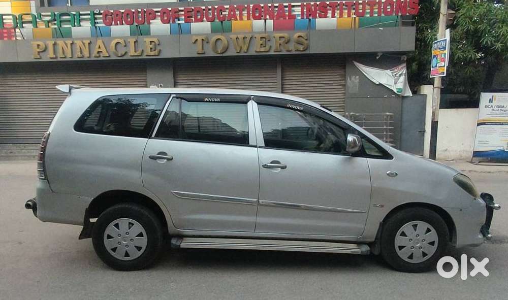 Toyota Innova 2.5 G (diesel) 7 Seater, 2011, Diesel