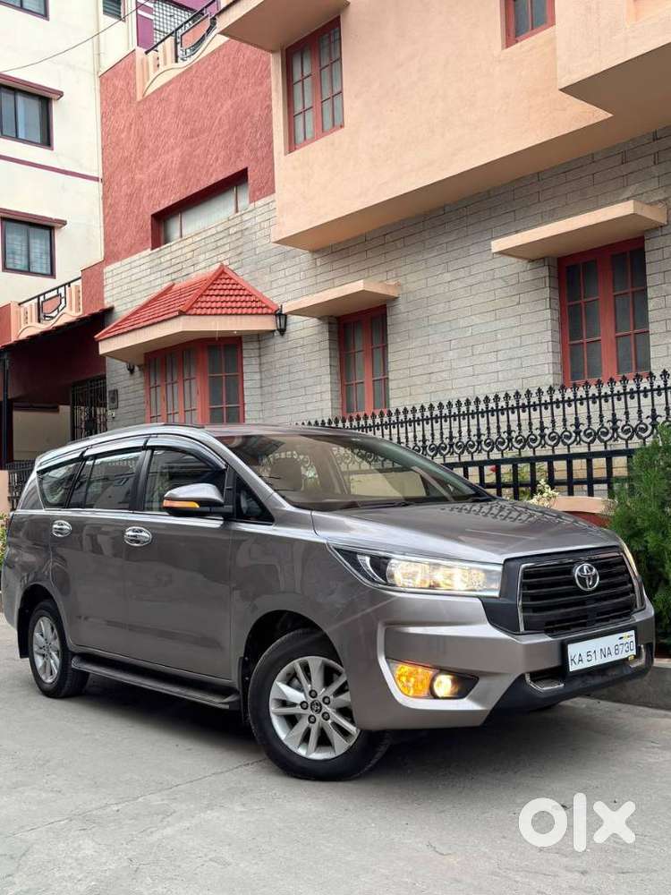 Toyota Innova Crysta 2.4 G Mt, 2016, Diesel