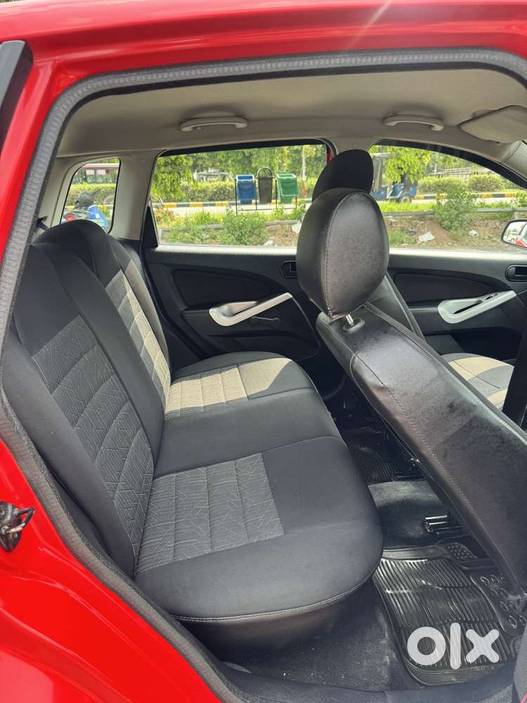 Ford Figo Petrol Lxi, 2011, Petrol