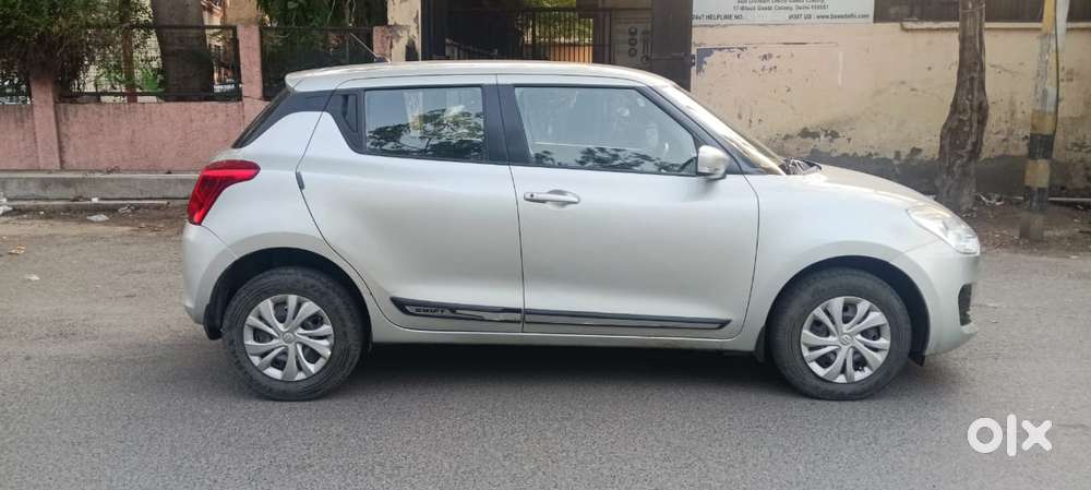 Maruti Suzuki Swift Vxi + Manual, 2021, Petrol