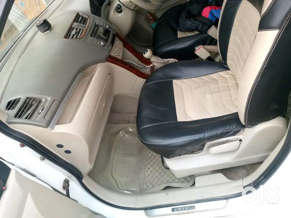 Maruti Suzuki Ertiga Zxi Plus 2012 Model