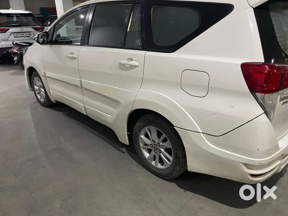 Toyota Innova Crysta 2018 Diesel 40000 Km Driven