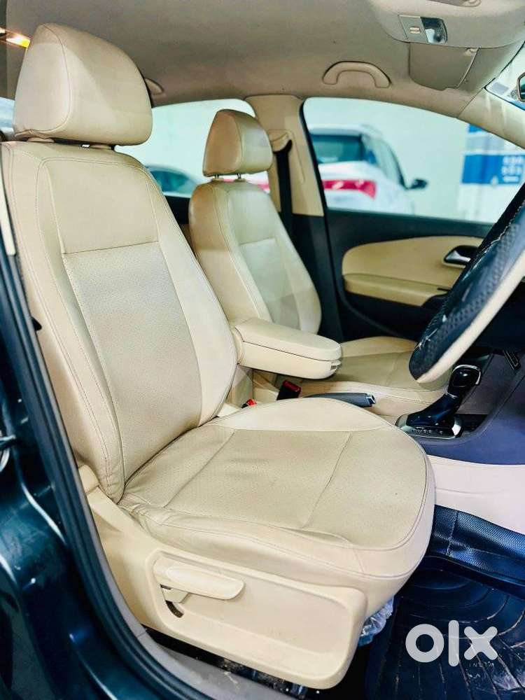 Volkswagen Vento 1.2 Tsi Highline Plus At, 2016, Petrol