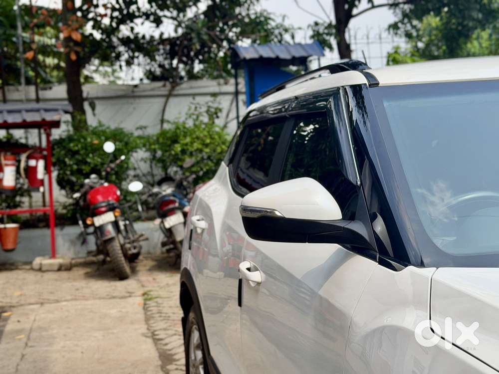 Mahindra Xuv300 W8 Option, 2024, Petrol
