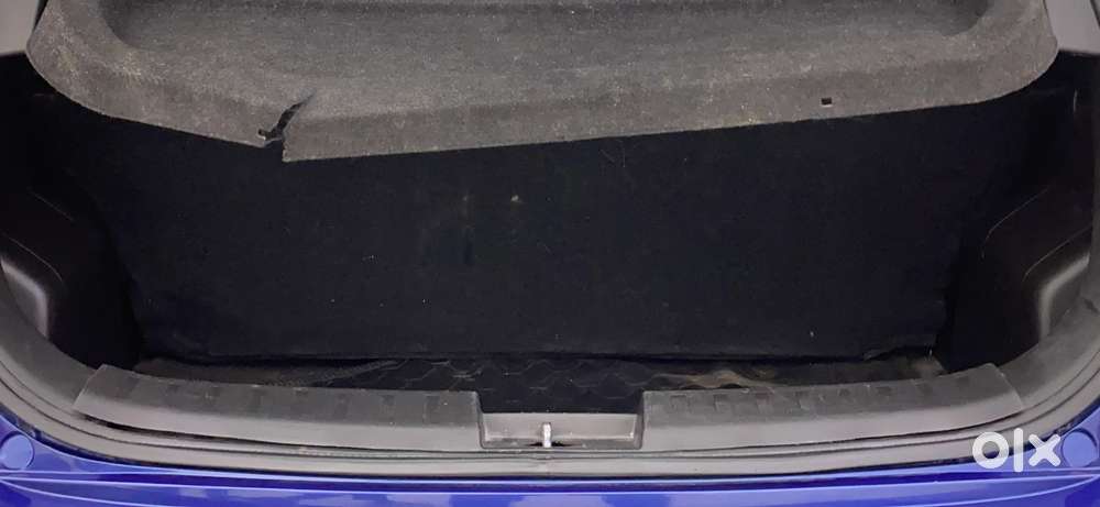 Maruti Suzuki Swift Zxi, 2014, Petrol