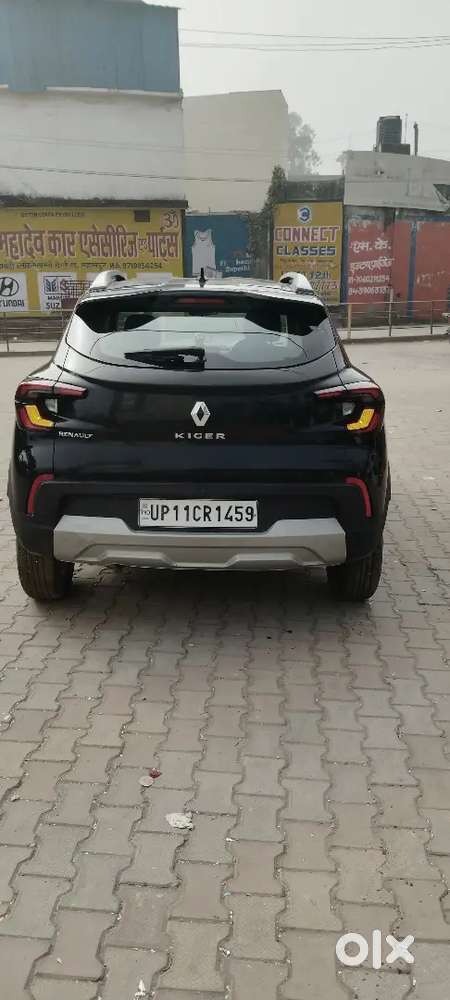 Renault Kiger 2023 Petrol 30000 Km Drivers Emergency Selling