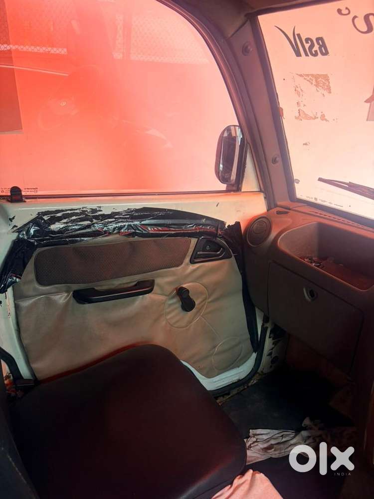 Mahindra Supro 2017