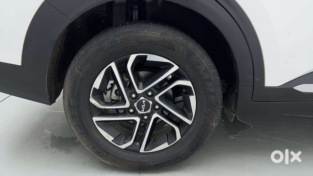 Kia Carens 1.5 Luxury Plus Diesel At 6 Str, 2024, Diesel