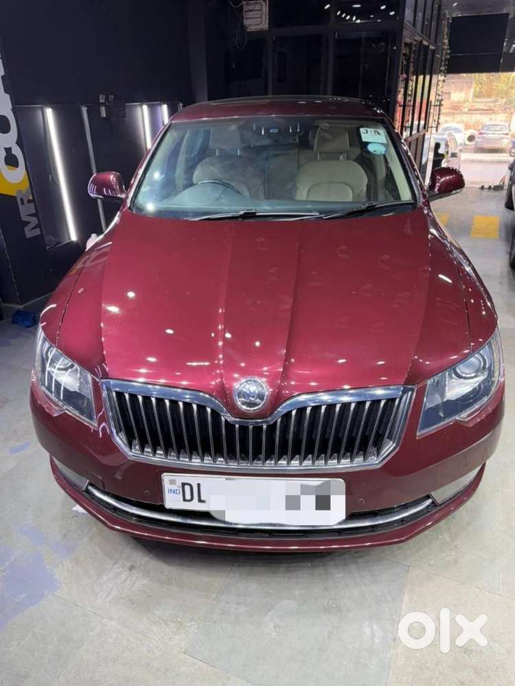 Skoda Superb Corporate Edition 1.8, 2015, Petrol