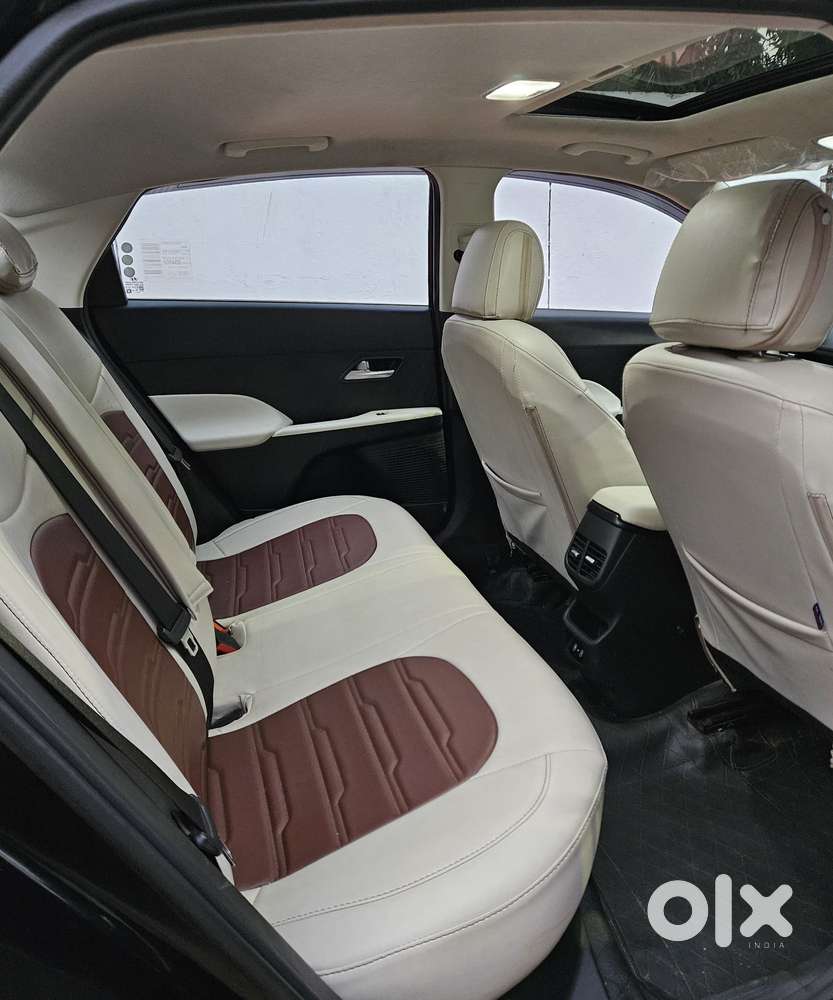 Hyundai Verna 1.5 Sx Vtvt, 2023, Petrol