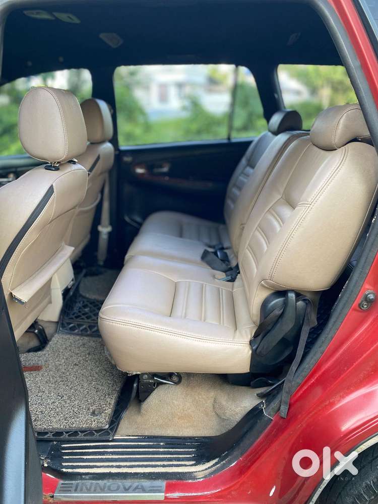 Toyota Innova 2.5 G4 Diesel 8-seater, 2007, Diesel