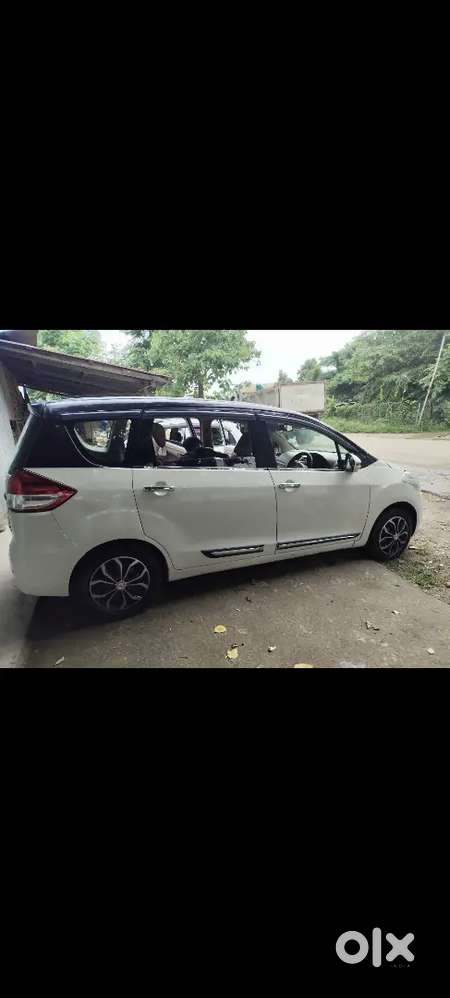 Maruti Suzuki Ertiga Vxi