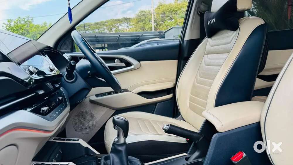 Kia Carens 2022 Diesel 70500 Km Driven
