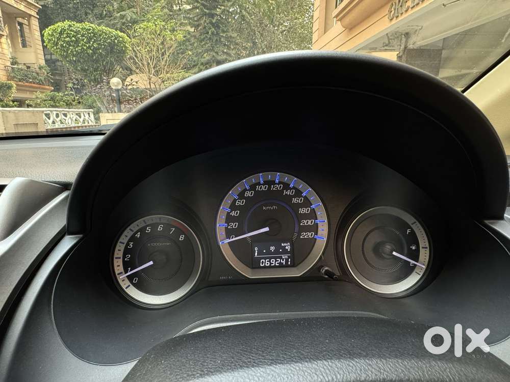 Honda City 2011-2013 1.5 V Mt Sunroof, 2013, Petrol