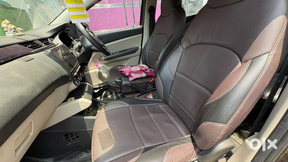 7 Seater New Condition Car