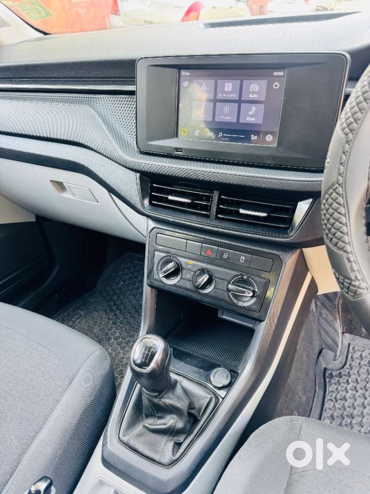 Skoda Kushaq Active 1.0 Tsi Mt, 2022, Petrol