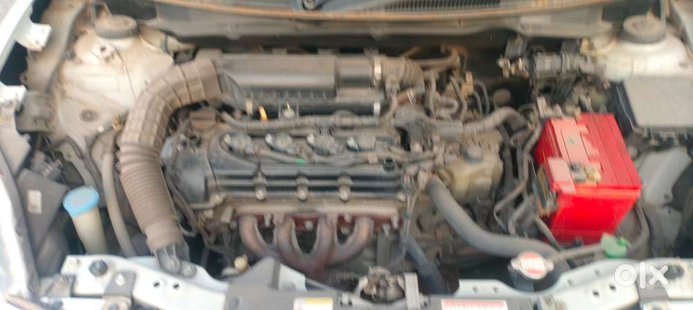 Maruti Suzuki Dzire 1.2 Zxi Amt, 2018, Petrol