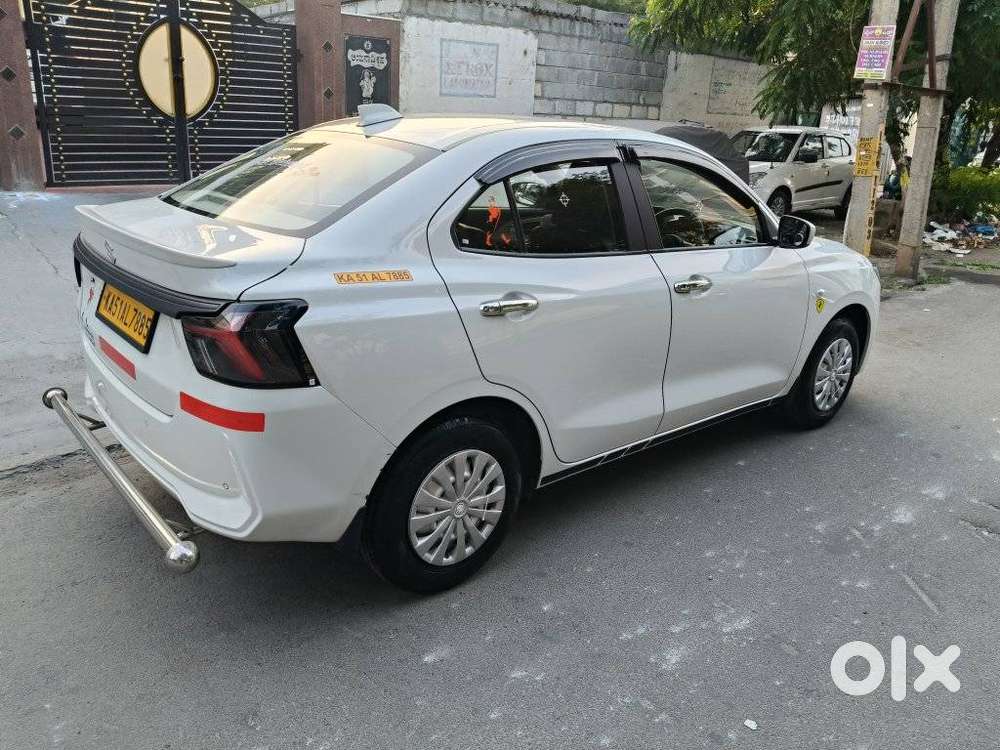 Maruti Suzuki Dzire 1.2 Vxi Cng, 2025, Cng & Hybrids