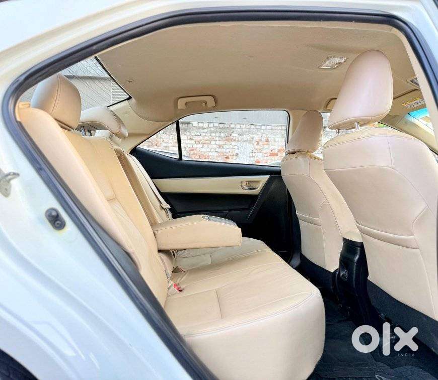 Toyota Corolla Altis 1.8 Gl, 2019, Petrol
