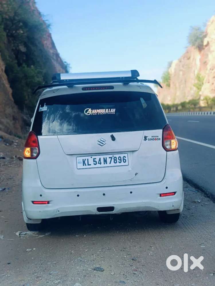 Maruti Suzuki Ertiga 2012