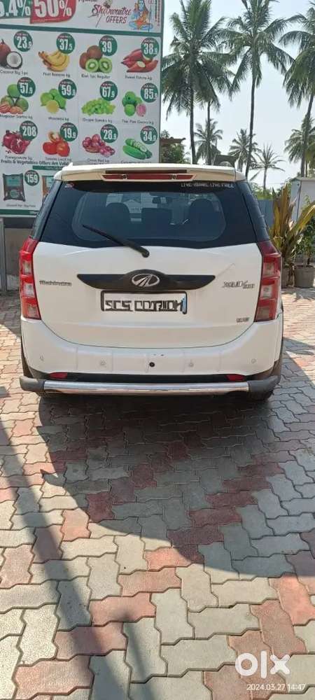 Mahindra Xuv500 2016 Diesel Well Maintained Car
