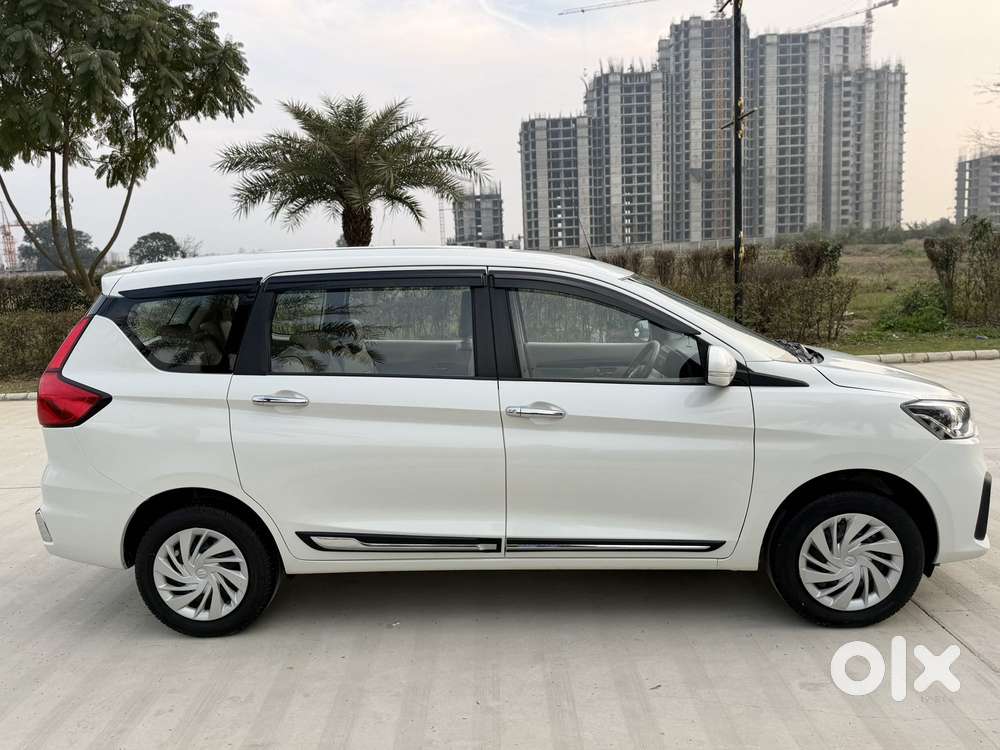 Maruti Suzuki Ertiga Vxi Shvs, 2023, Petrol