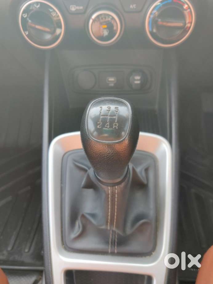 Hyundai Venue S 1.2 Petrol, 2019, Petrol