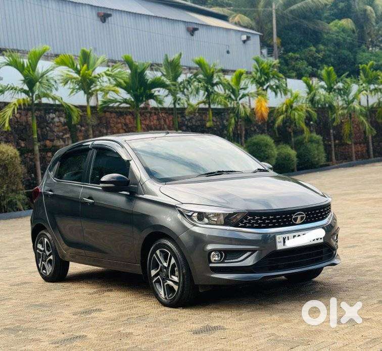 Tata Tiago 1.2 Revotron Xza, 2022, Petrol