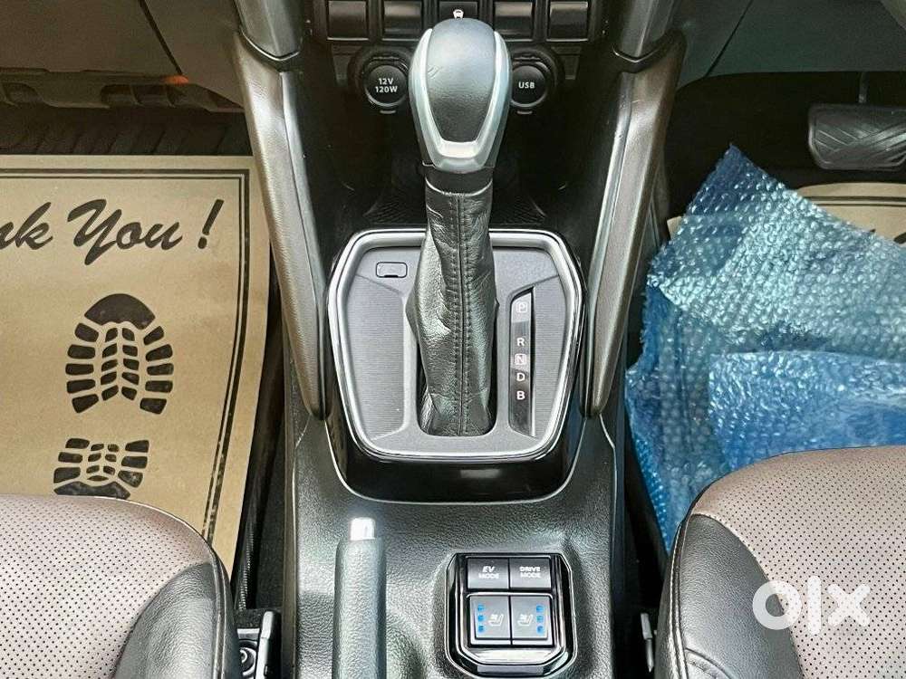 Toyota Urban Cruiser Hyryder 1.5 V Hybrid, 2023, Petrol