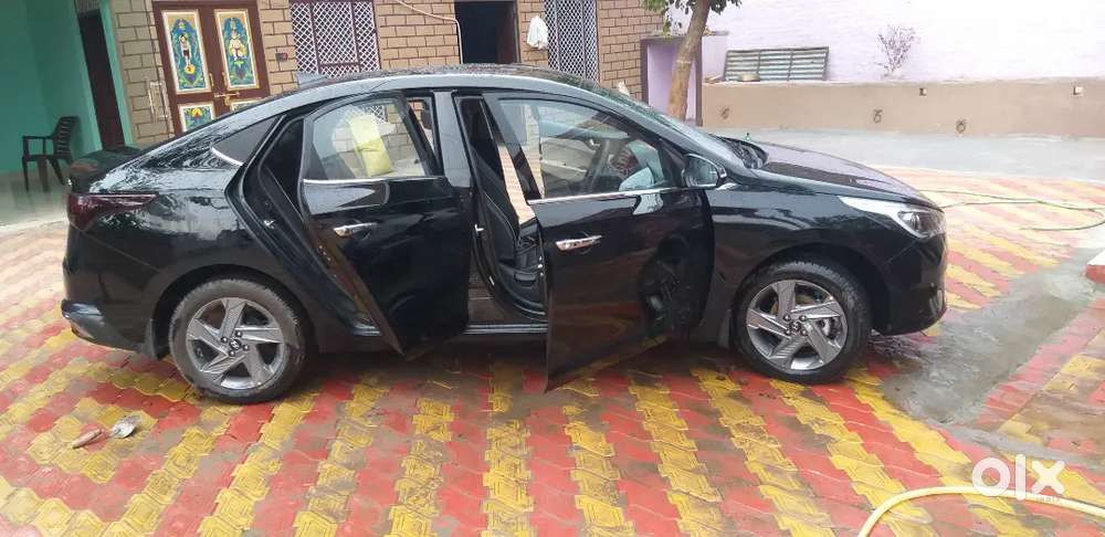 Black Verna Sx 1.5 Mt Petrol 2021