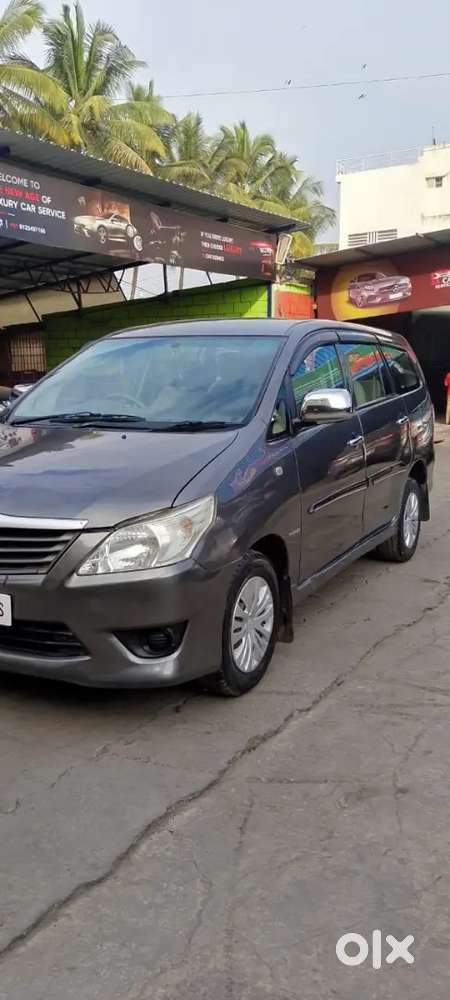 Toyota Innova 2013 Diesel 115000 Km Driven