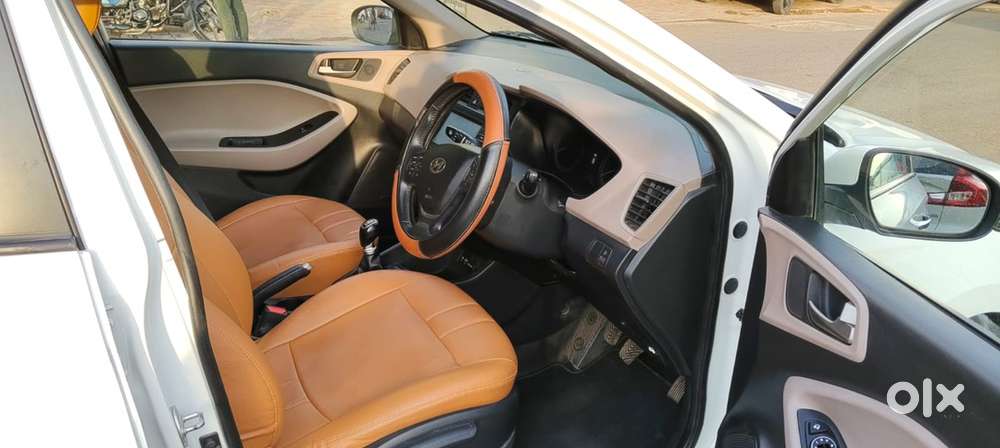 Hyundai I20 2018 Petrol 33000 Km Driven