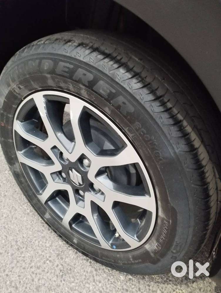 Maruti Suzuki Xl6 1.5 Alpha Plus At, 2022, Petrol