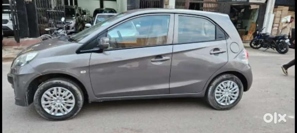 Honda Brio Petrol 2013