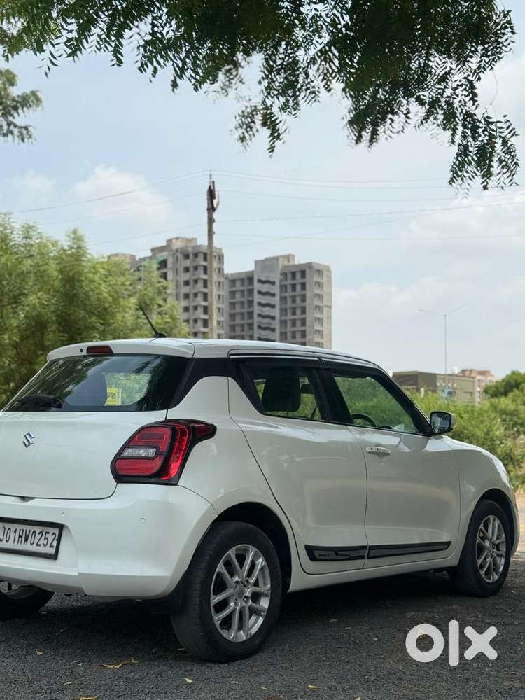 Maruti Suzuki Swift Amt Zxi Plus, 2018, Petrol