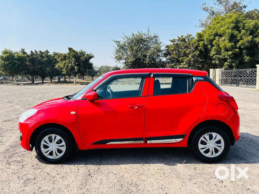 Maruti Suzuki Swift Vvt Lxi, 2022, Petrol