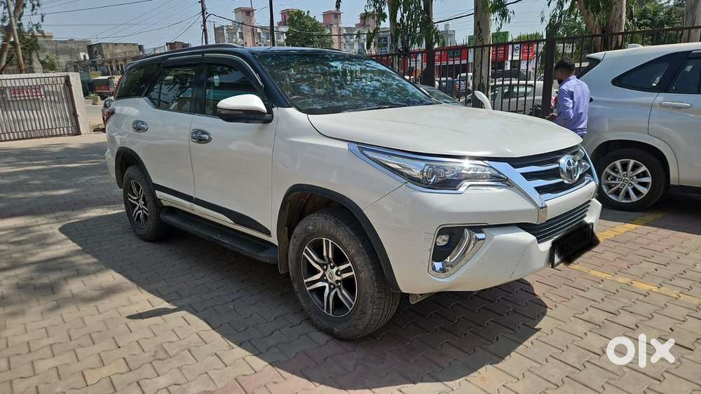 Toyota Fortuner Diesel 2019