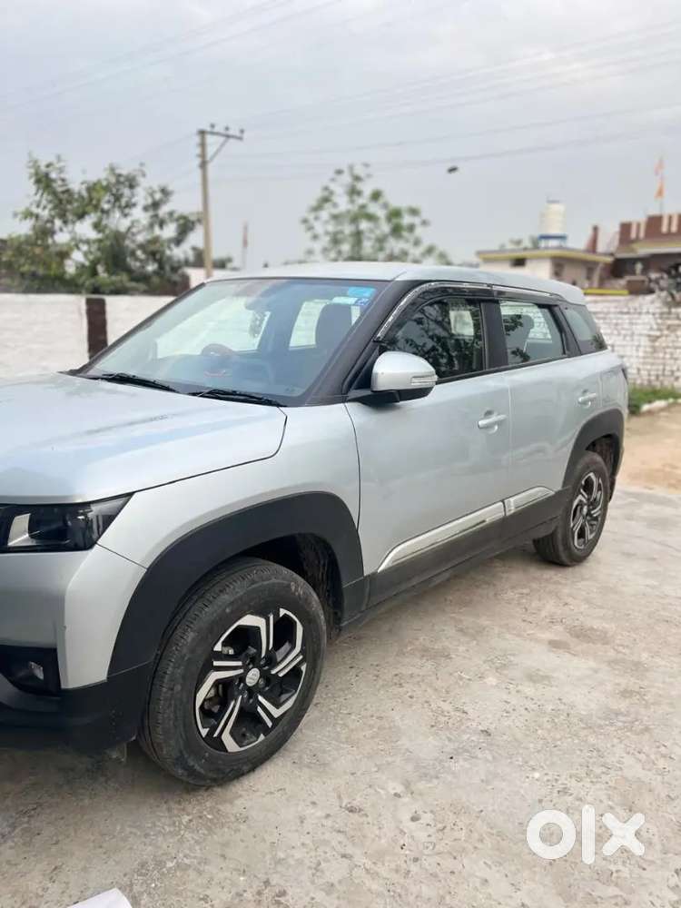 Maruti Suzuki Brezza 2023 Petrol 25000 Km Driven