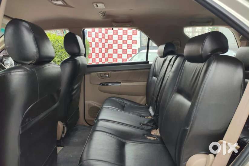 Toyota Fortuner 3.0 4x4 Manual, 2012, Diesel