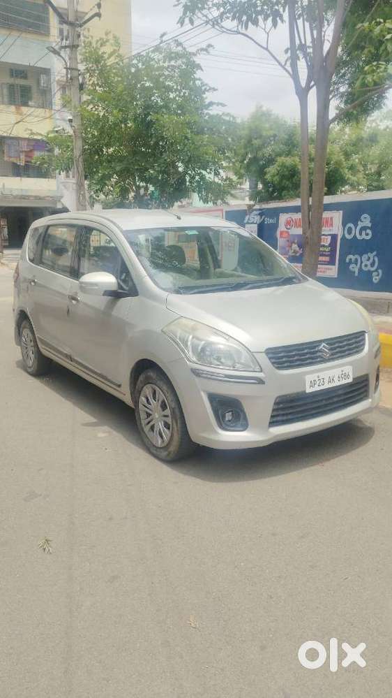 Maruti Suzuki Ertiga Vxi Abs, 2014, Petrol