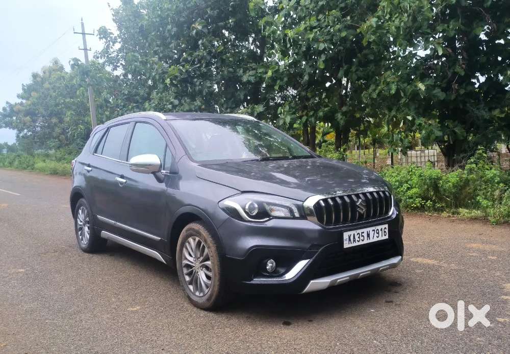 Maruti Suzuki S-cross 1.3 Alpha Topend Model