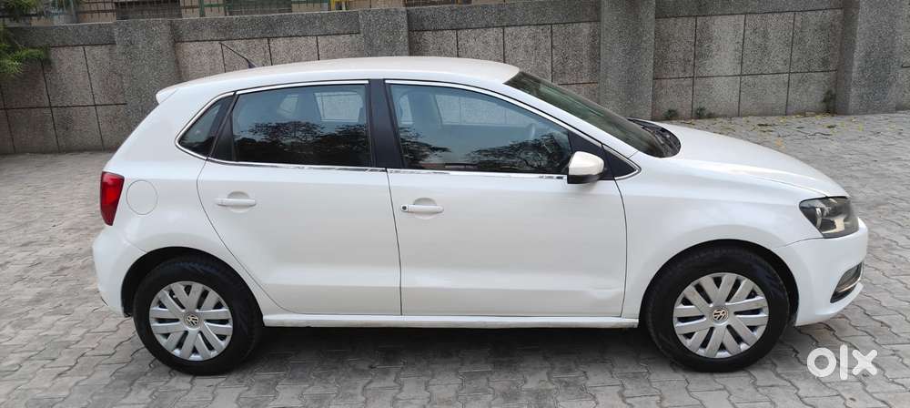 Volkswagen Polo Petrol Comfortline 1.2l, 2015, Petrol