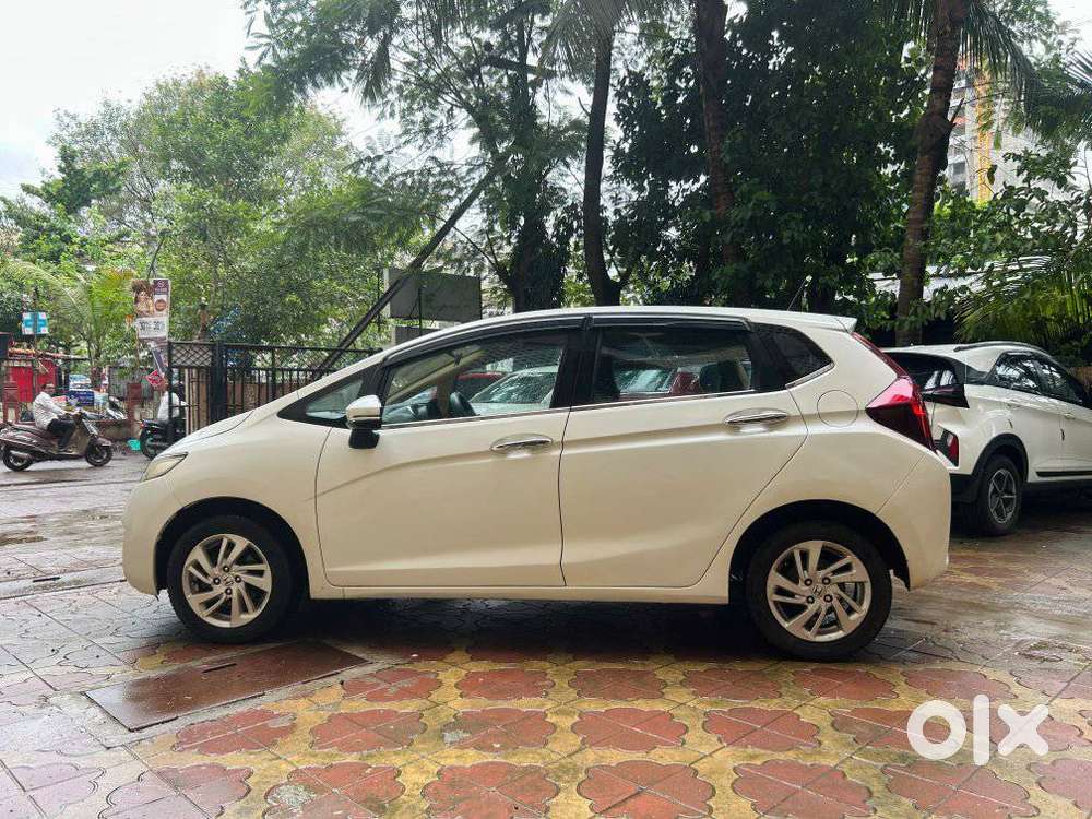 Honda Jazz V Cvt, 2017, Petrol