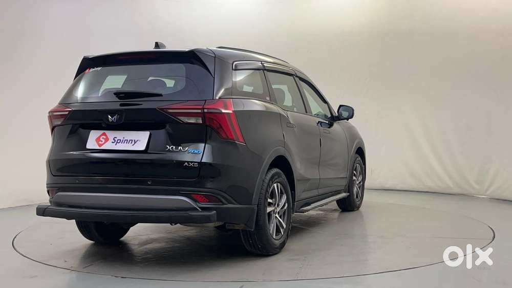 Mahindra Xuv700 2.0 Ax 5 Petrol At Str, 2025, Petrol