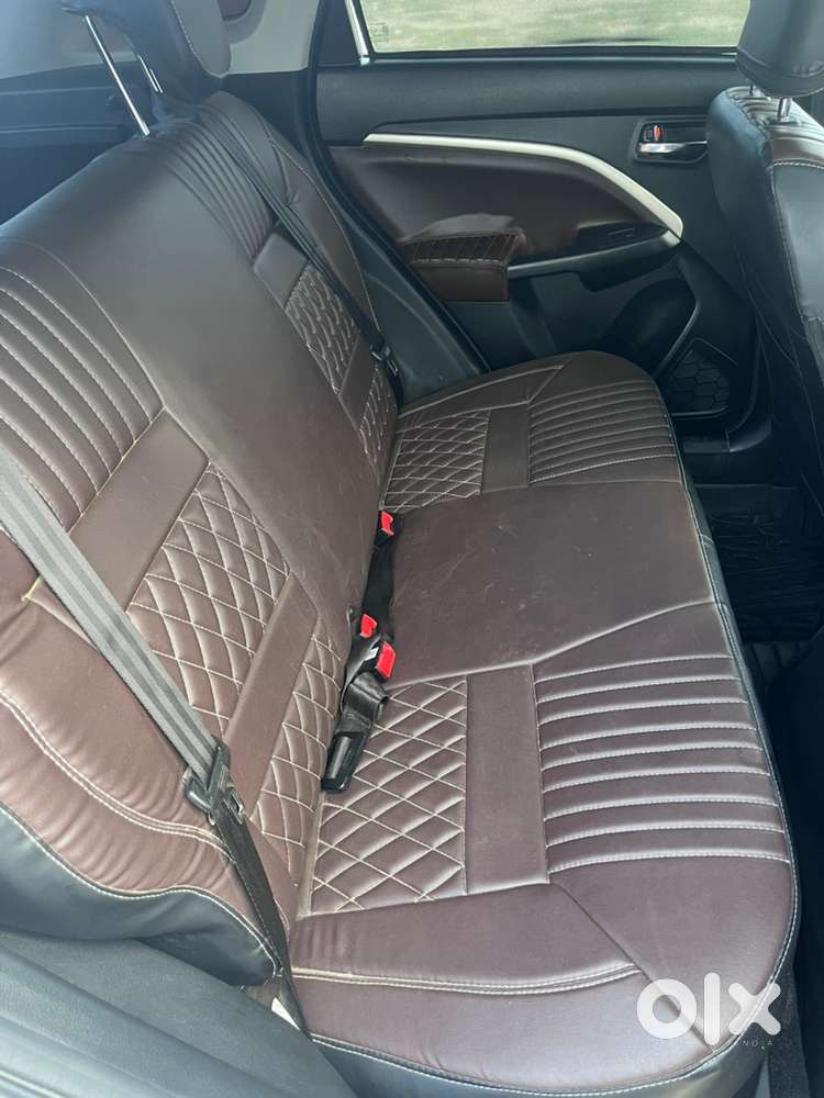 Maruti Brezza Vxi At Petrol 2023